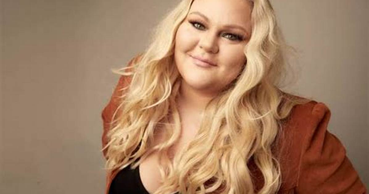Chelcie Lynn Net Worth, Age, Height, Bio, Birthday, Wiki!