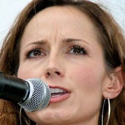 Chely Wright - Net Worth, Age, Height, Birthday, Bio, Wiki!