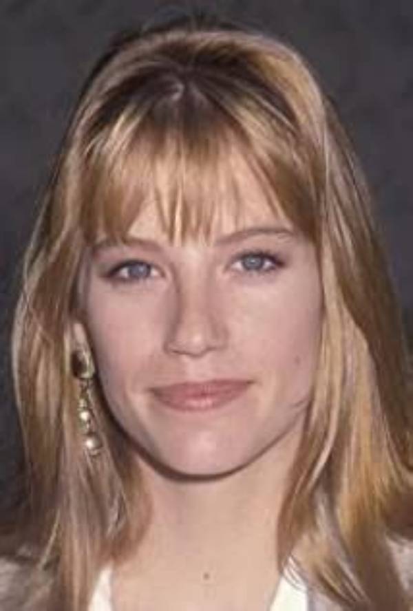 Cheryl Pollak - Net Worth, Age, Height, Birthday, Bio, Wiki!