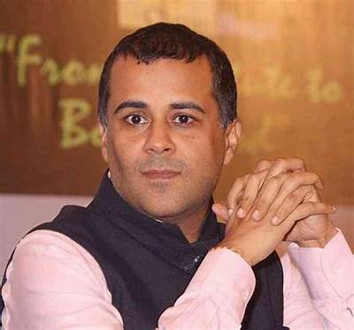 Chetan Bhagat Net Worth, Age, Height, Bio, Birthday, Wiki!