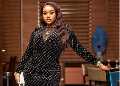 Chioma Okoye Net Worth, Age, Height, Bio, Birthday, Wiki!