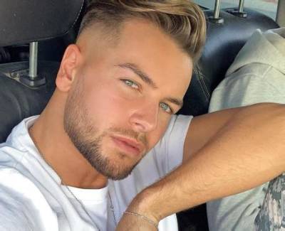 Chris Hughes - Net Worth, Age, Height, Birthday, Bio, Wiki!