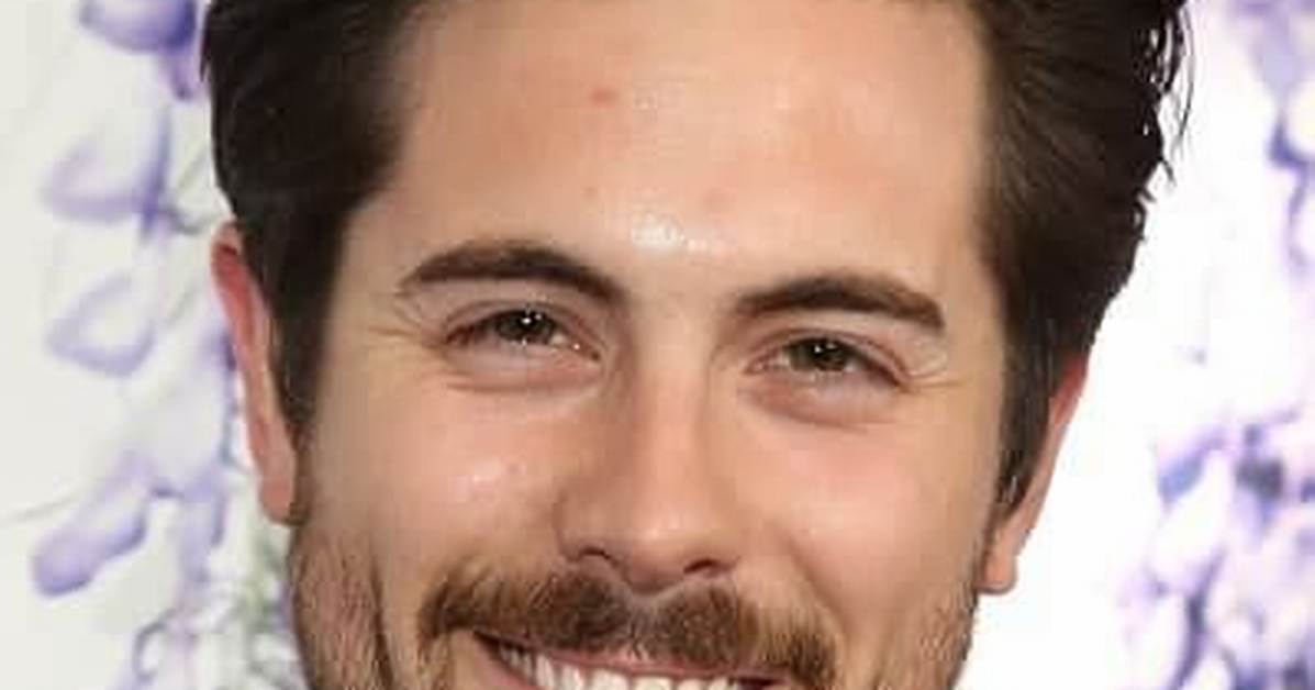 Chris Mcnally Net Worth, Age, Height, Bio, Birthday, Wiki!