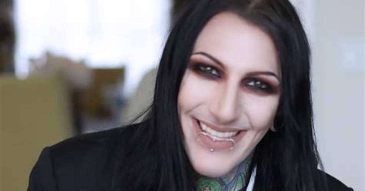Chris Motionless Net Worth, Age, Height, Bio, Birthday, Wiki!