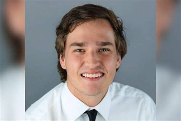 Chris Rooney Net Worth, Age, Height, Bio, Birthday, Wiki!