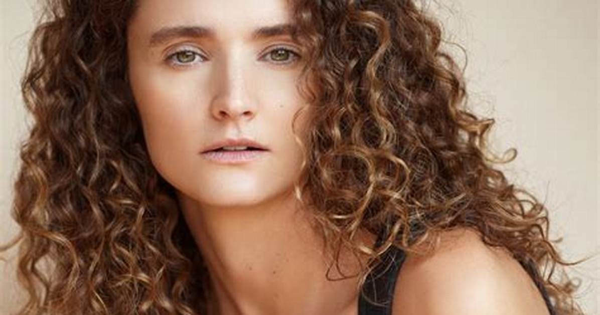 Christie Burke - Net Worth, Age, Height, Birthday, Bio, Wiki!
