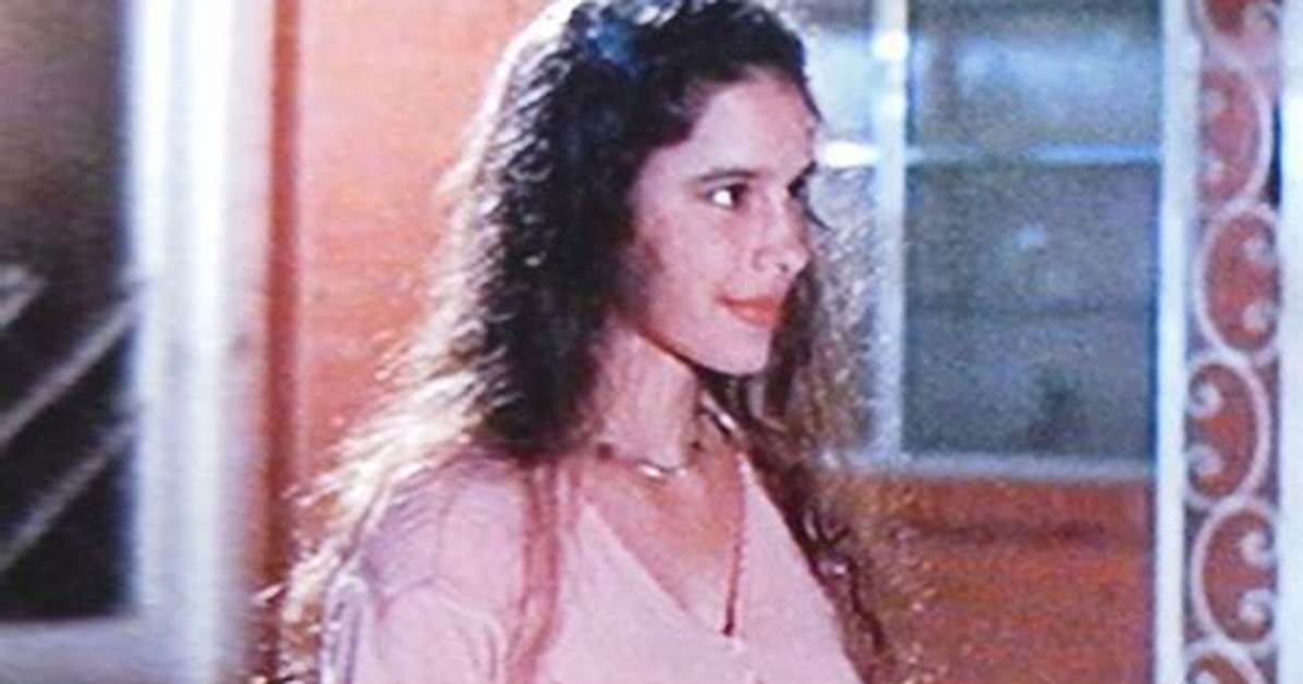 Christin Hinojosa - Net Worth, Age, Height, Birthday, Bio, Wiki!