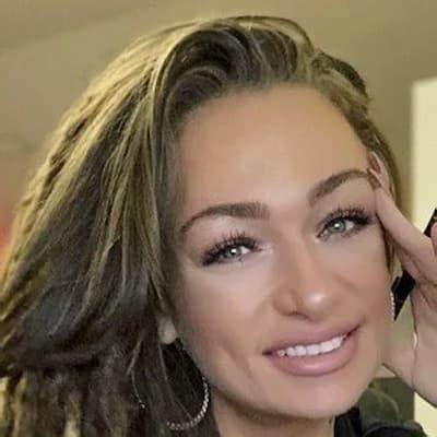 Christina Randall Net Worth, Age, Height, Bio, Birthday, Wiki!