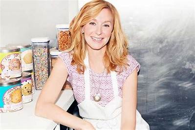 Christina Tosi Net Worth, Age, Height, Bio, Birthday, Wiki!