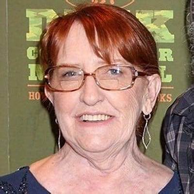 Christine Abraham - Net Worth, Age, Height, Birthday, Bio, Wiki!