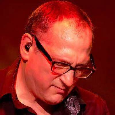 Chuck Loeb - Net Worth, Age, Height, Birthday, Bio, Wiki!