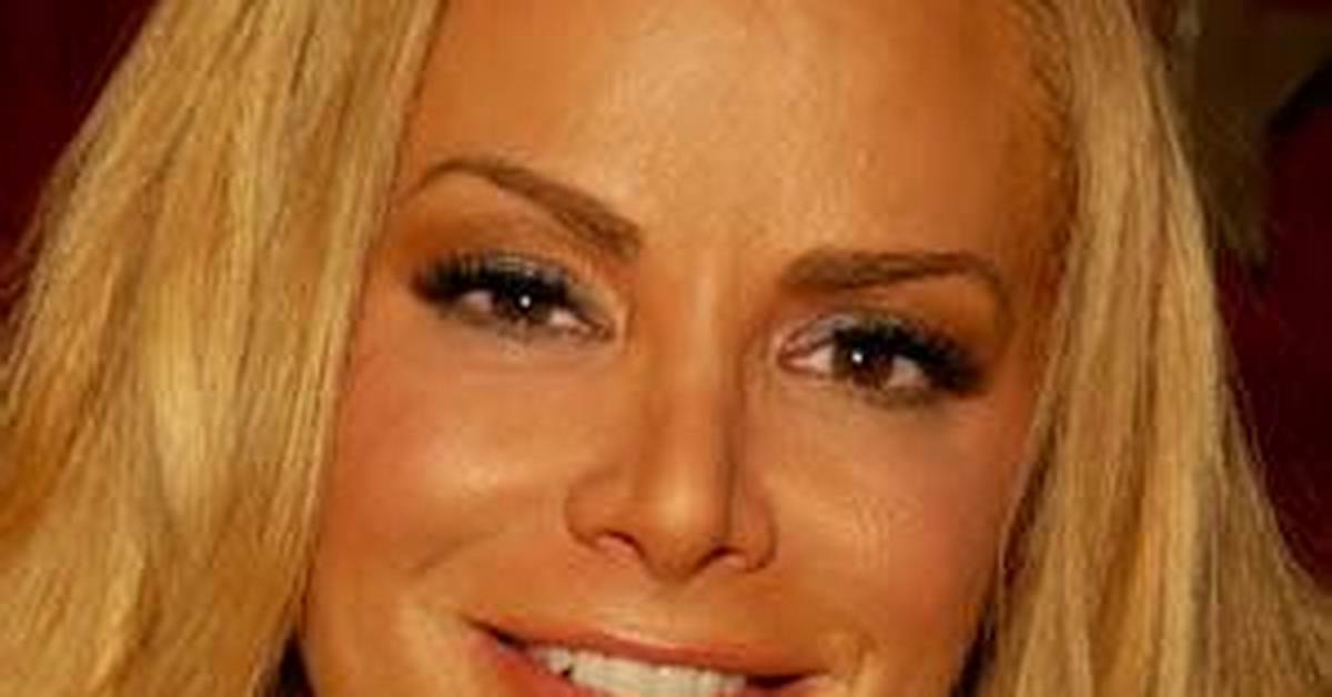 Cindy Margolis - Net Worth, Age, Height, Birthday, Bio, Wiki!