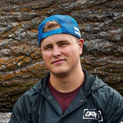 Cj Lotzer Net Worth, Age, Height, Bio, Birthday, Wiki!