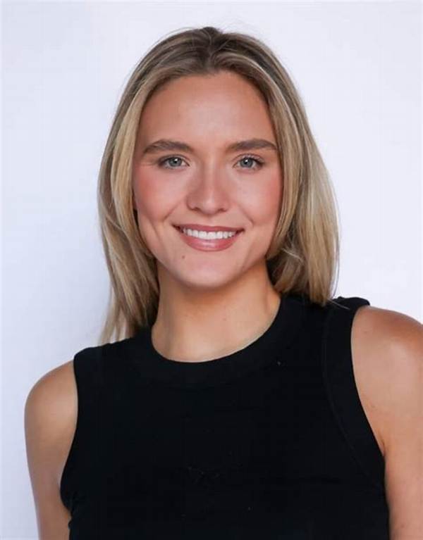 Claire Callaway - Net Worth, Age, Height, Birthday, Bio, Wiki!
