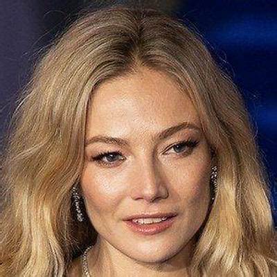 Clara Paget Net Worth, Age, Height, Bio, Birthday, Wiki!