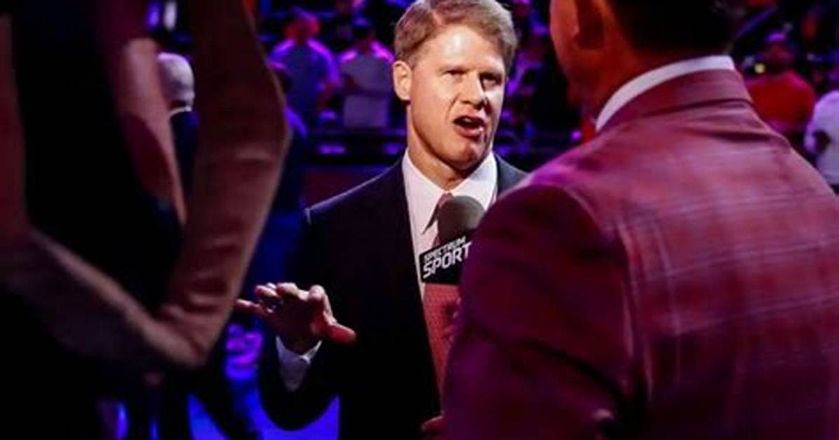 Clark Hunt Net Worth, Age, Height, Bio, Birthday, Wiki!