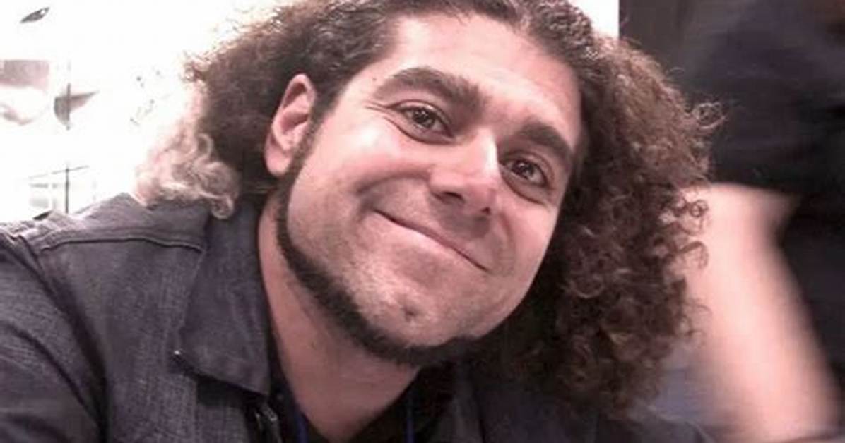 Claudio Sanchez - Net Worth, Age, Height, Birthday, Bio, Wiki!
