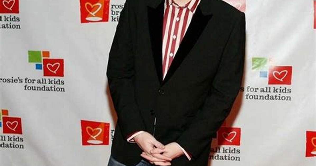 Clay Aiken Net Worth, Age, Height, Bio, Birthday, Wiki!
