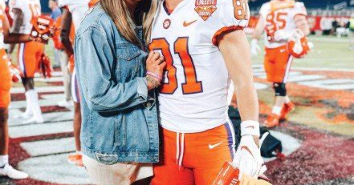 Clay Swinney - Net Worth, Age, Height, Birthday, Bio, Wiki!