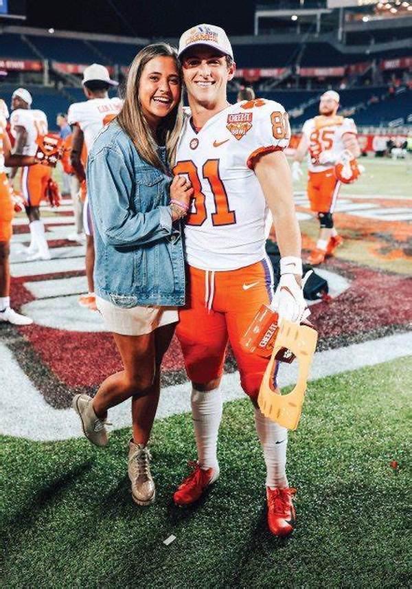 Clay Swinney - Net Worth, Age, Height, Birthday, Bio, Wiki!