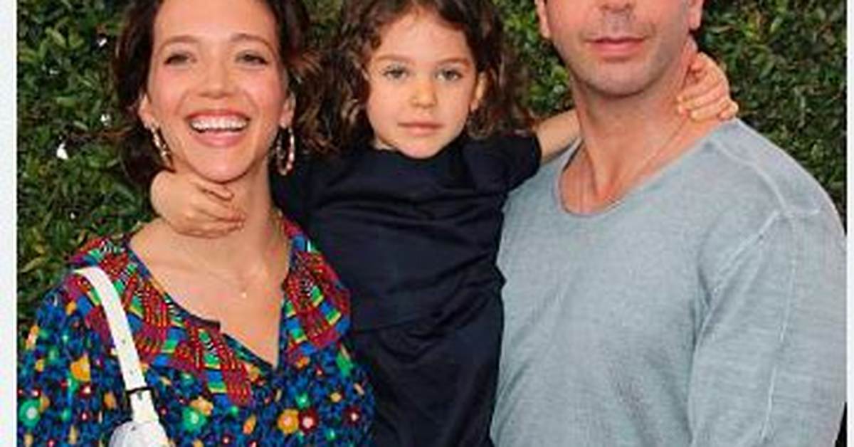 Cleo Buckman Schwimmer Net Worth, Age, Height, Bio, Birthday, Wiki!