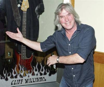 Cliff Williams - Net Worth, Age, Height, Birthday, Bio, Wiki!