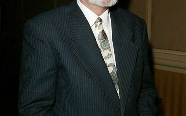 Clive Cussler - Net Worth, Age, Height, Birthday, Bio, Wiki!