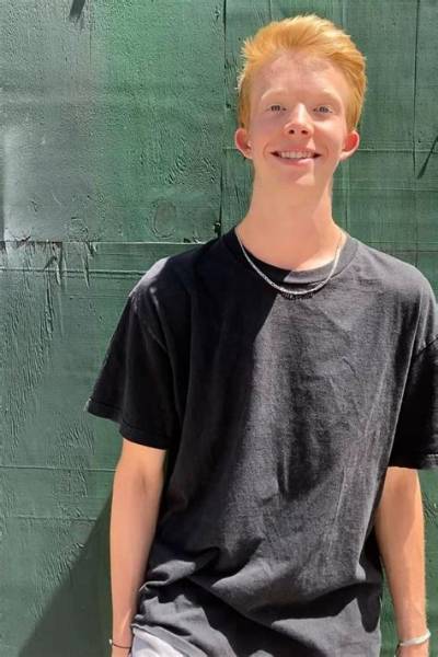 Cody Andrew - Net Worth, Age, Height, Birthday, Bio, Wiki!
