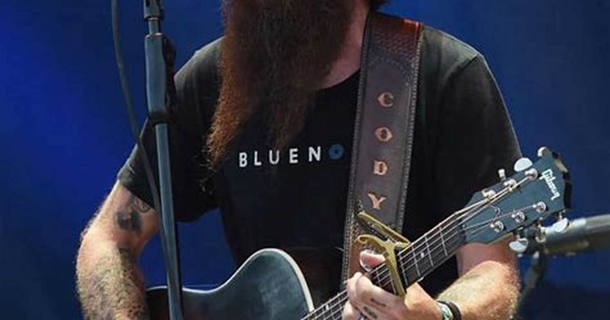Cody Jinks Net Worth, Age, Height, Bio, Birthday, Wiki!