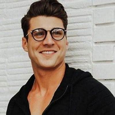Connor Obrochta - Net Worth, Age, Height, Birthday, Bio, Wiki!