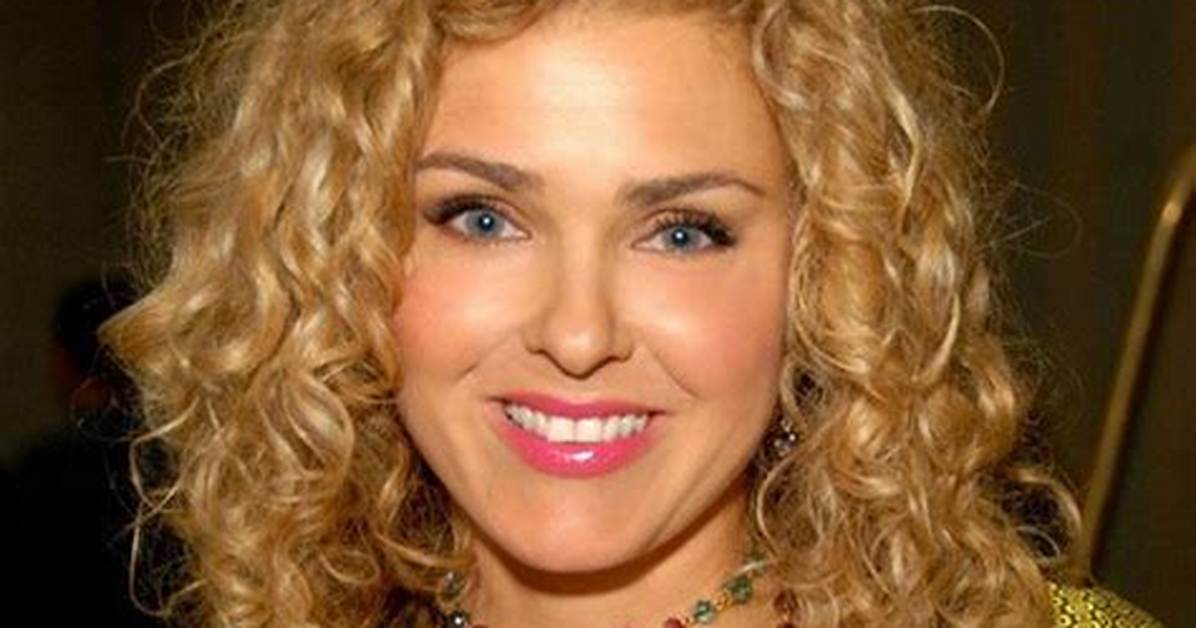 Corinna Harney Net Worth, Age, Height, Bio, Birthday, Wiki!