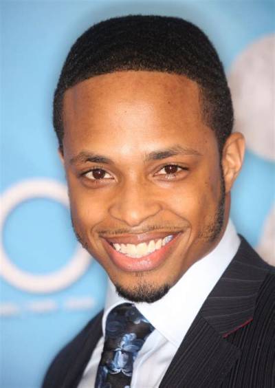 Cornelius Smith Jr. - Net Worth, Age, Height, Birthday, Bio, Wiki!
