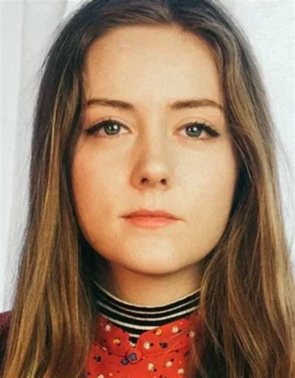 Courtney Jines - Net Worth, Age, Height, Birthday, Bio, Wiki!