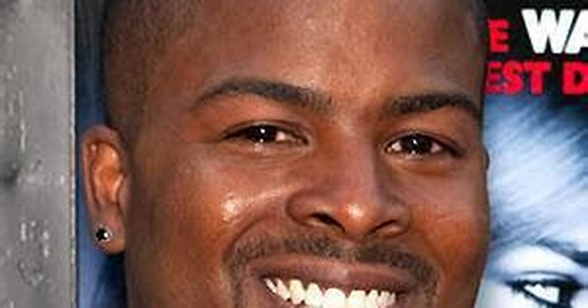 Craig Wayans - Net Worth, Age, Height, Birthday, Bio, Wiki!