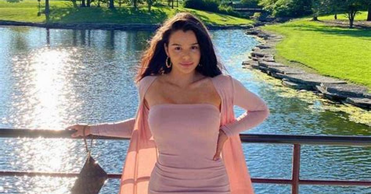 Cristina Villegas Net Worth, Age, Height, Bio, Birthday, Wiki!