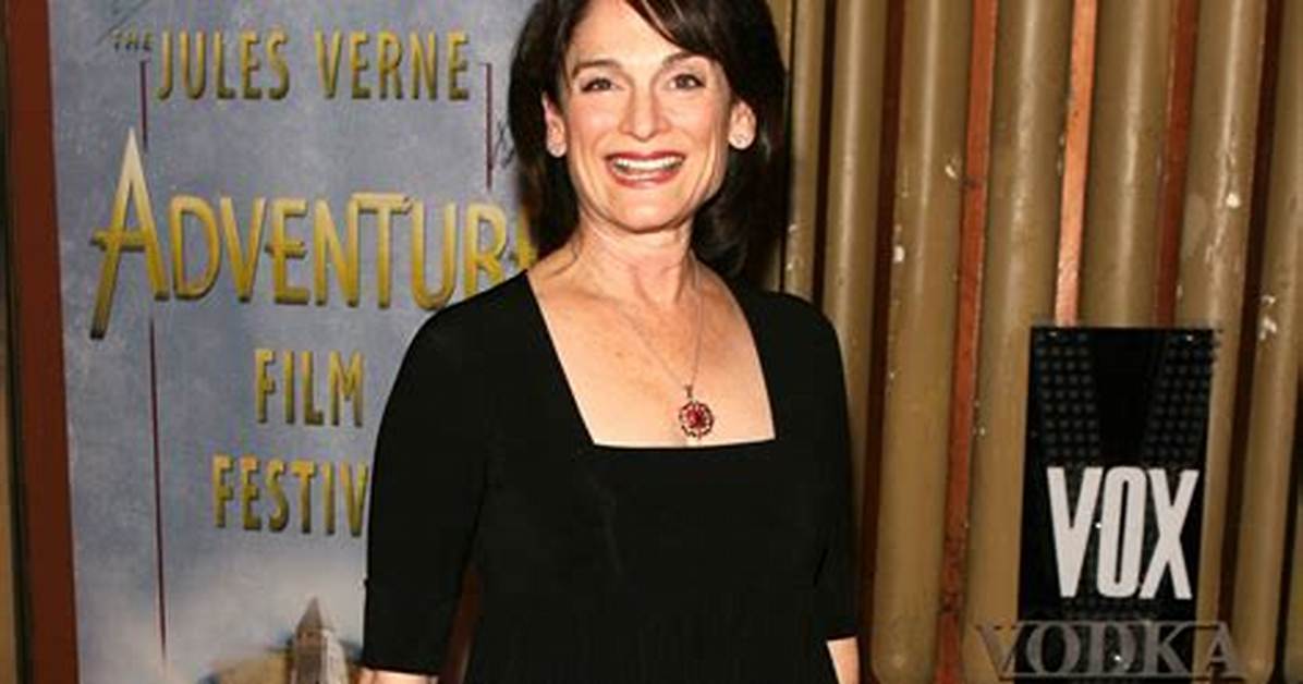 Cristine Rose - Net Worth, Age, Height, Birthday, Bio, Wiki!