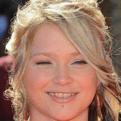 Crystal Bowersox - Net Worth, Age, Height, Birthday, Bio, Wiki!