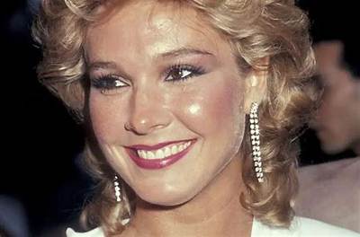 Cynthia Rhodes Net Worth, Age, Height, Bio, Birthday, Wiki!