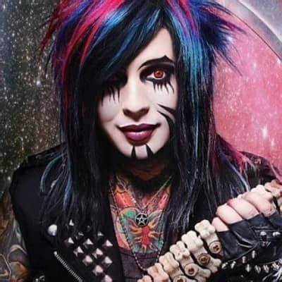 Dahvie Vanity Net Worth, Age, Height, Bio, Birthday, Wiki!