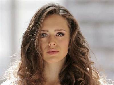 Daisy Head Net Worth, Age, Height, Bio, Birthday, Wiki!