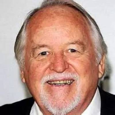 Dakin Matthews Net Worth, Age, Height, Bio, Birthday, Wiki!