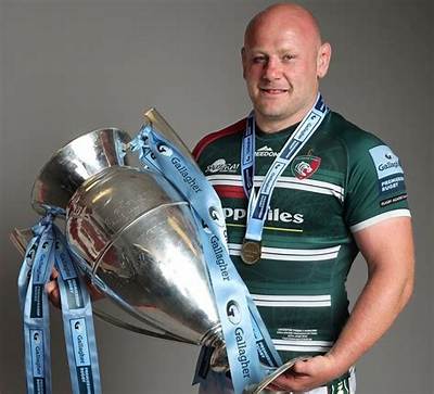 Dan Cole - Net Worth, Age, Height, Birthday, Bio, Wiki!