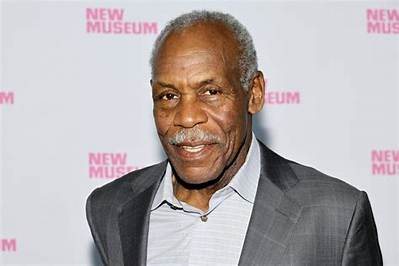 Dana Karl Glover - Net Worth, Age, Height, Birthday, Bio, Wiki!