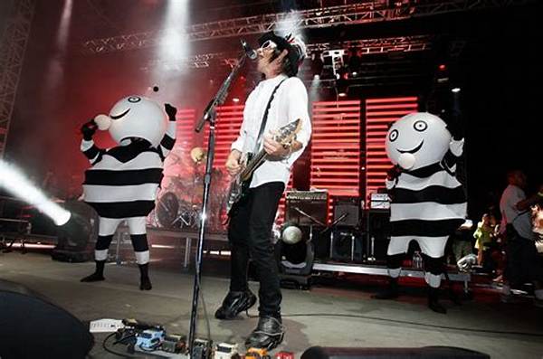Daniel Ash Net Worth, Age, Height, Bio, Birthday, Wiki!