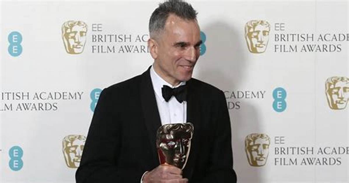 Daniel Day-Lewis Net Worth 2024, Age, Height, Bio, Birthday, Wiki!