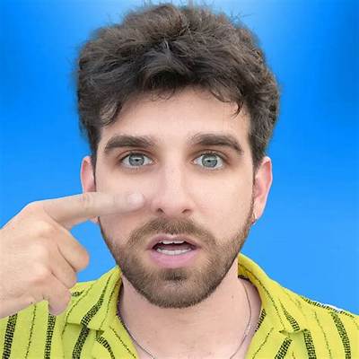 Daniel Perez - Net Worth, Age, Height, Birthday, Bio, Wiki!