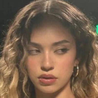 Daniela Avanzini - Net Worth, Age, Height, Birthday, Bio, Wiki!