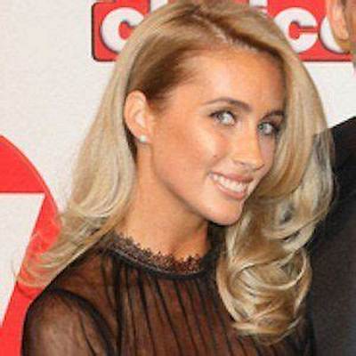 Danielle Fogarty - Net Worth, Age, Height, Birthday, Bio, Wiki!