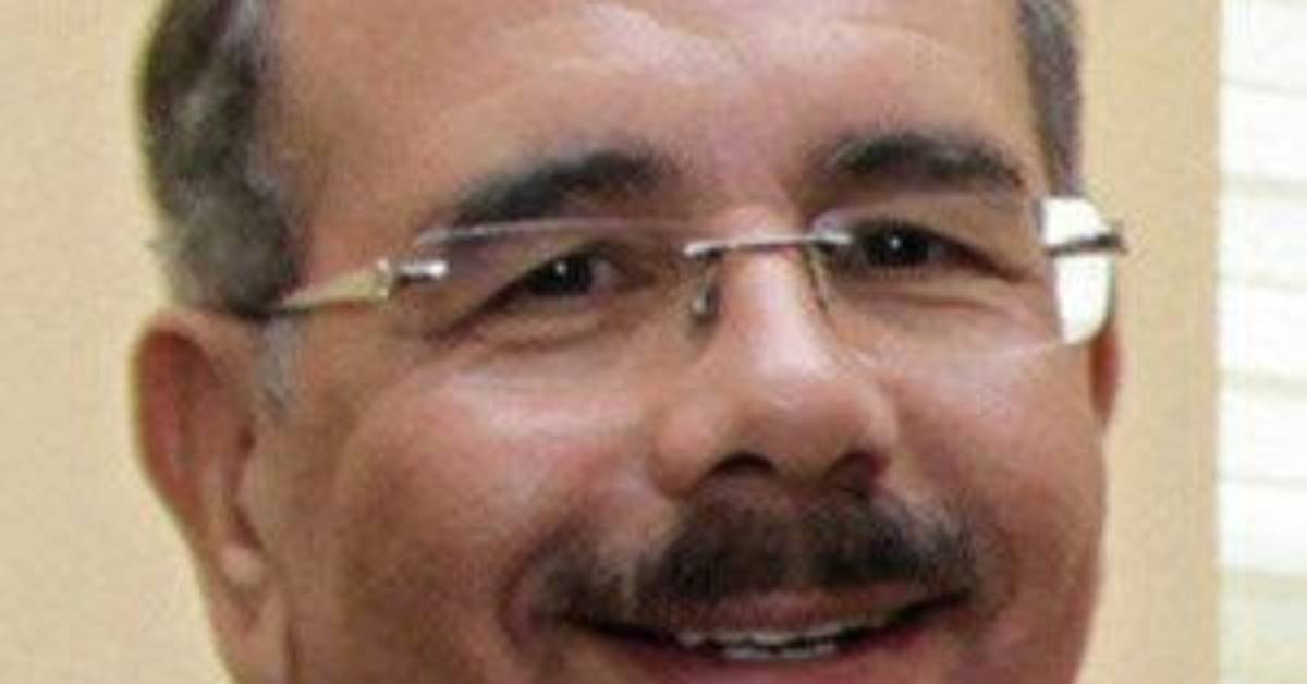 Danilo Medina Net Worth, Age, Height, Bio, Birthday, Wiki!