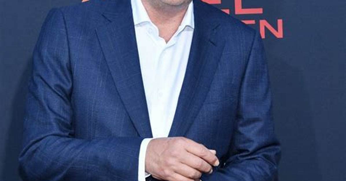 Danny Huston - Net Worth, Age, Height, Birthday, Bio, Wiki!